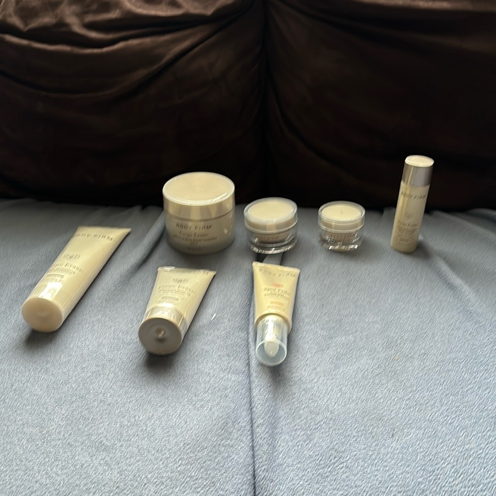 Body firm- 7 (seven piece) set..